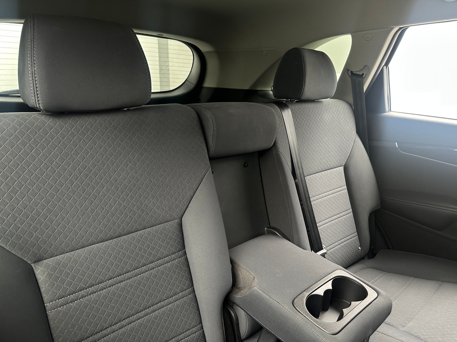 Thumbnail: 2018 Kia Sorento - 6