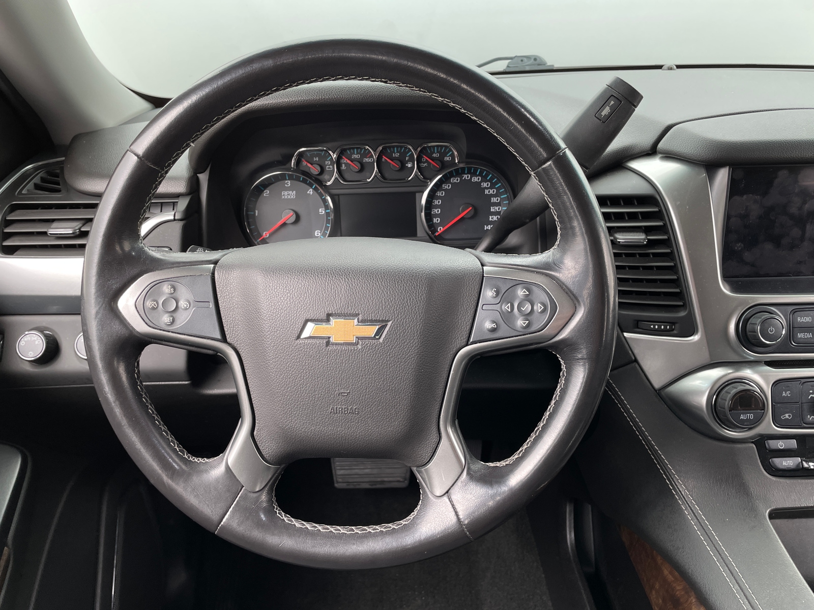 Thumbnail: 2018 Chevrolet Tahoe - 5