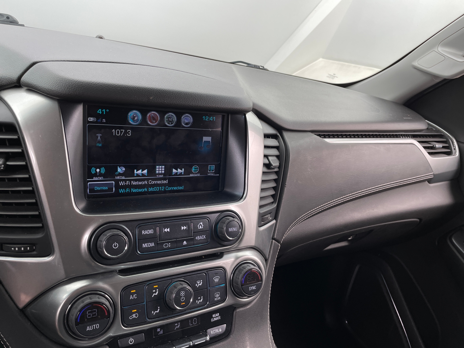 Thumbnail: 2018 Chevrolet Tahoe - 4