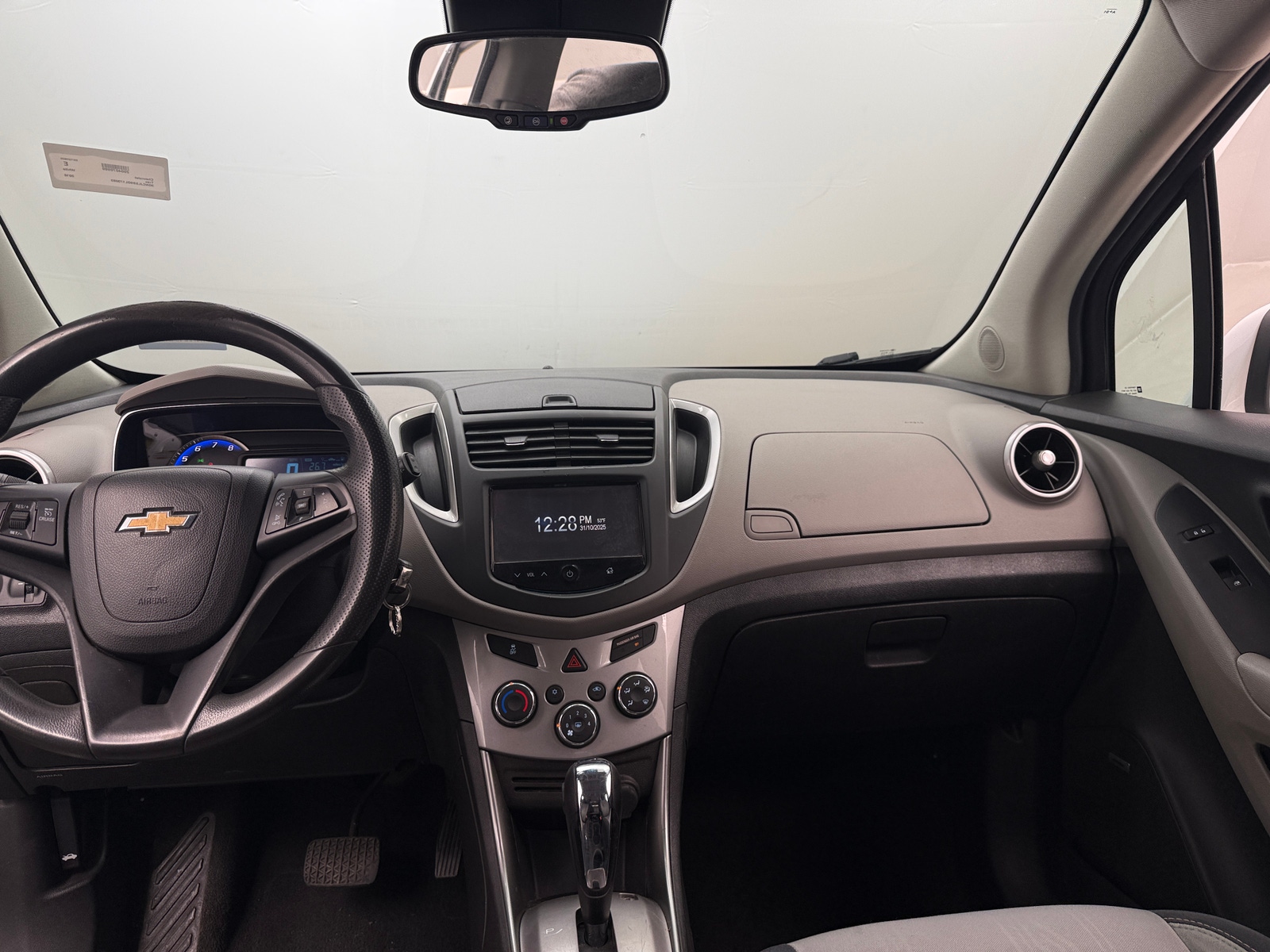 Thumbnail: 2016 Chevrolet Trax - 3