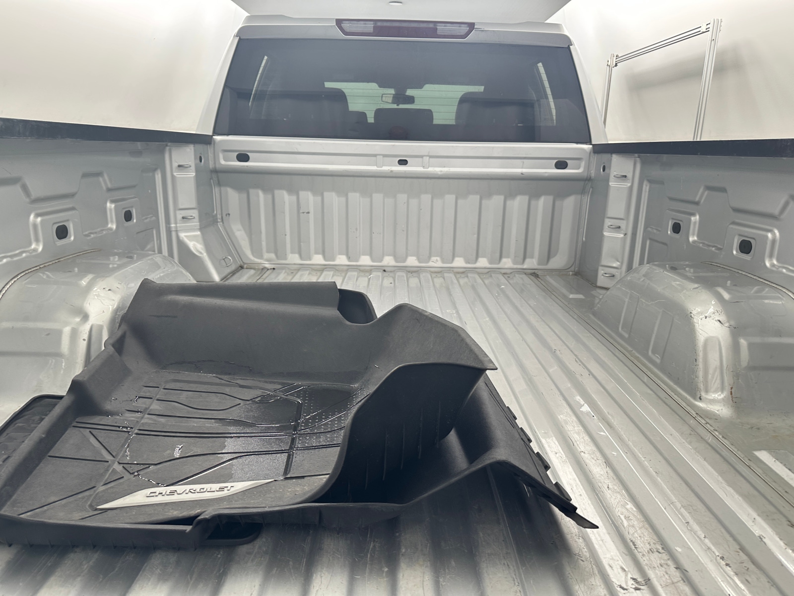 Thumbnail: 2019 Chevrolet Silverado 1500 - 6