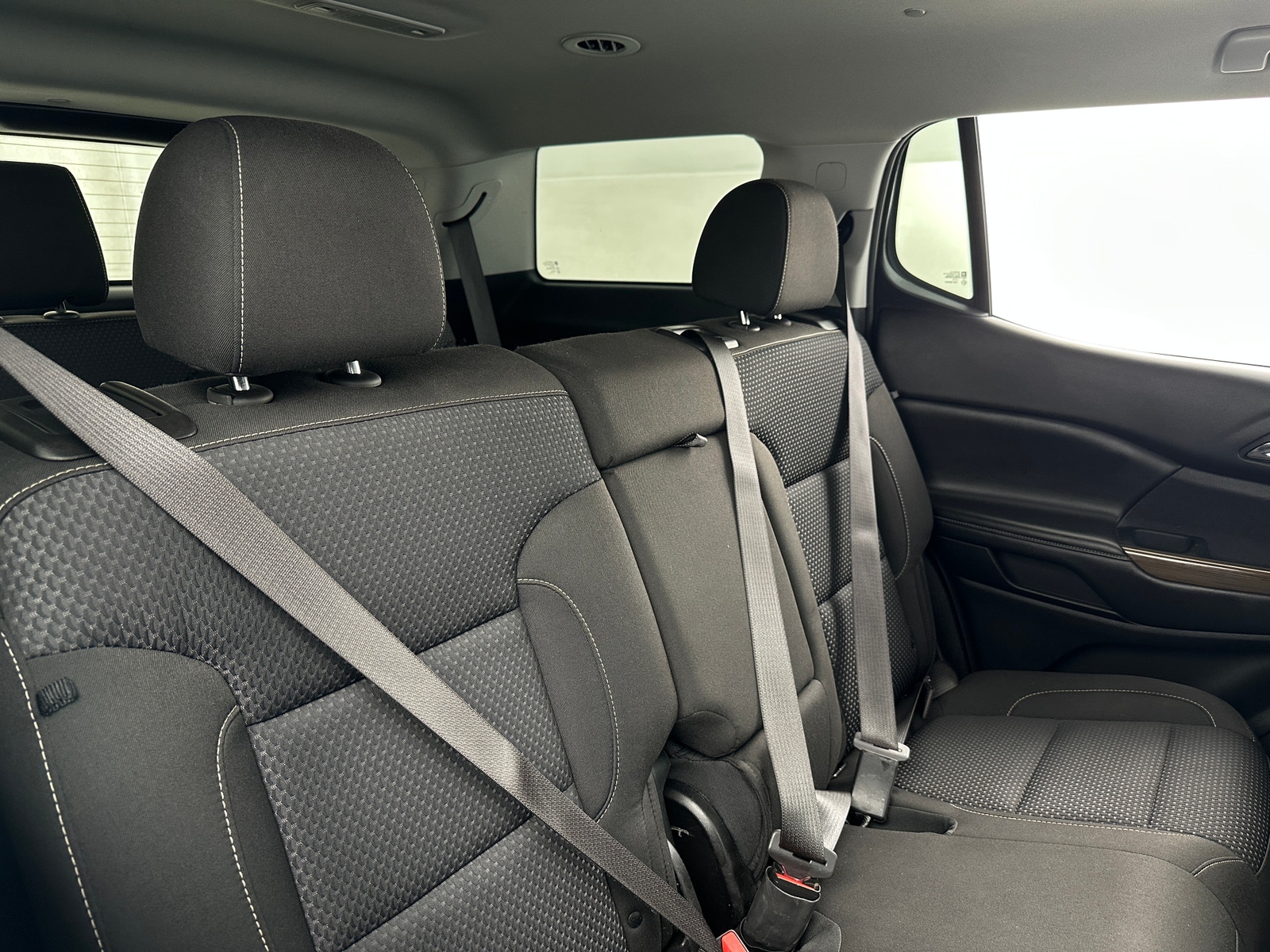 Thumbnail: 2023 GMC Acadia - 6