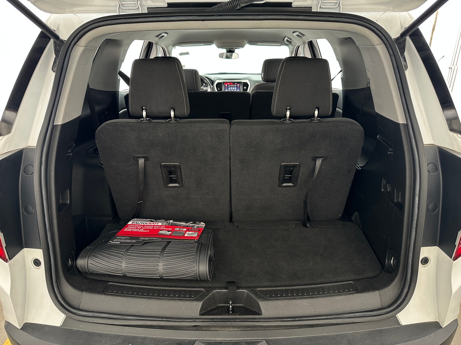 Thumbnail: 2023 GMC Acadia - 7