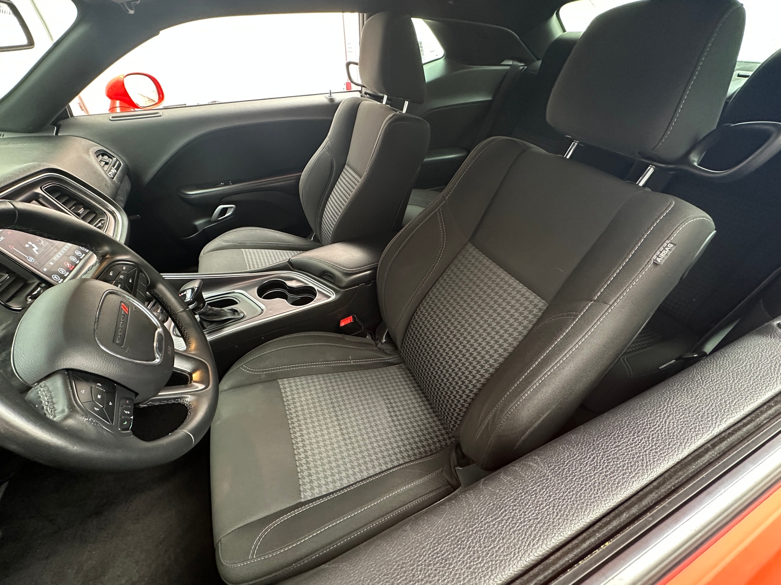 Thumbnail: 2017 Dodge Challenger - 2