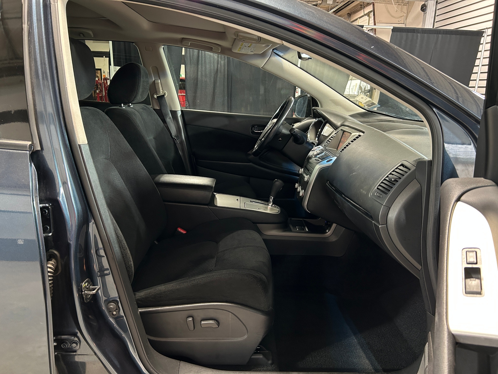 Thumbnail: 2011 Nissan Murano - 2