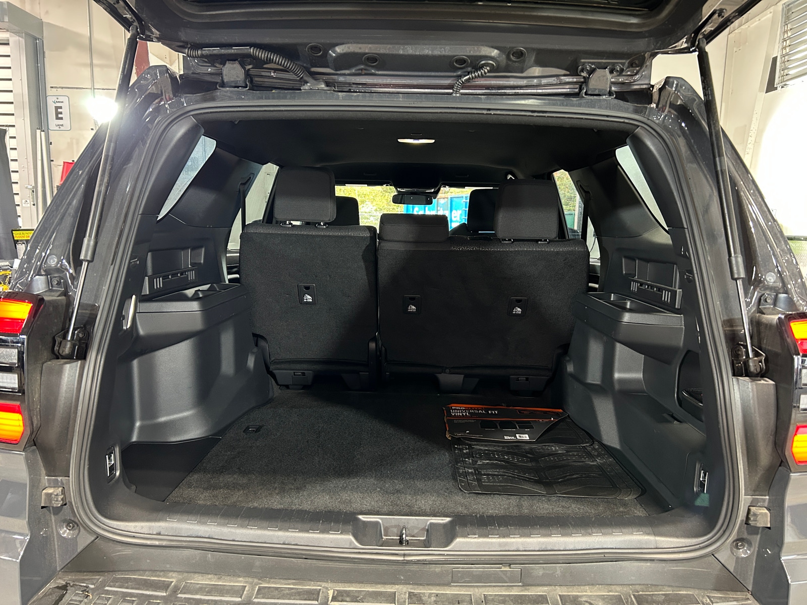 Thumbnail: 2025 Toyota 4Runner - 7