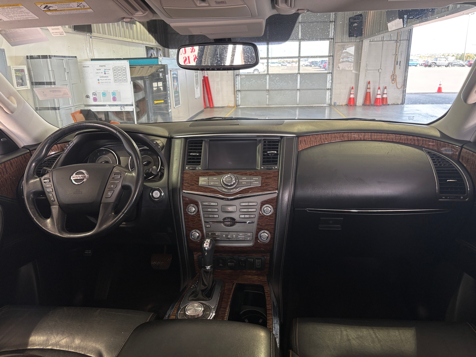 Thumbnail: 2020 Nissan Armada - 2