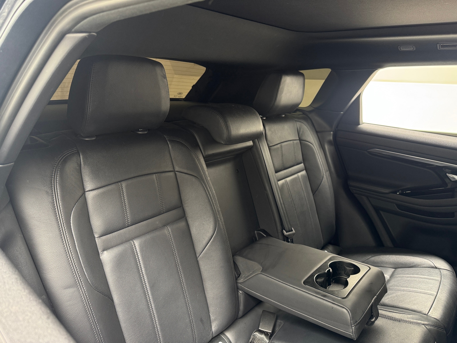 Thumbnail: 2023 Land Rover Range Rover Evoque - 5