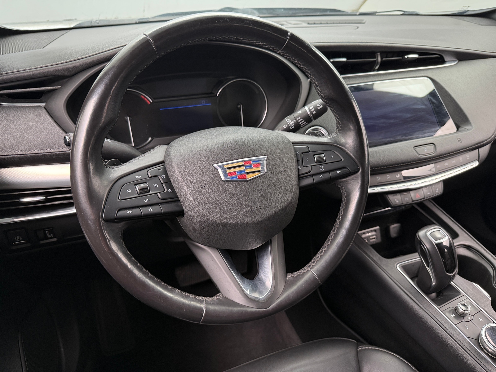 Thumbnail: 2019 Cadillac XT4 - 5