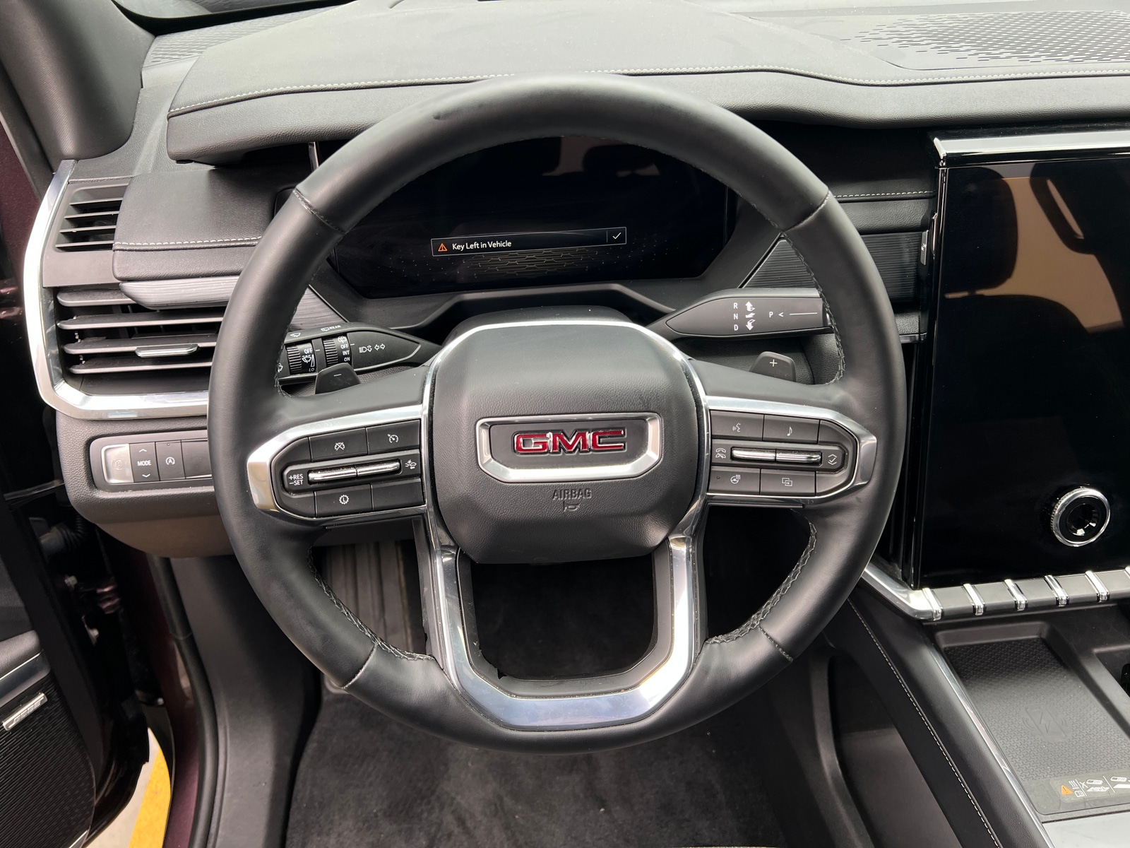 Thumbnail: 2025 GMC Acadia - 5