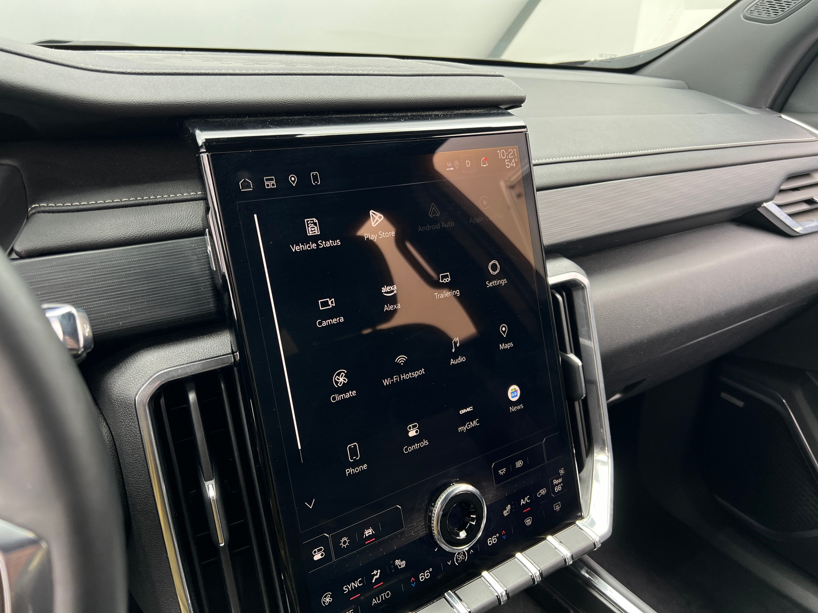 Thumbnail: 2025 GMC Acadia - 4