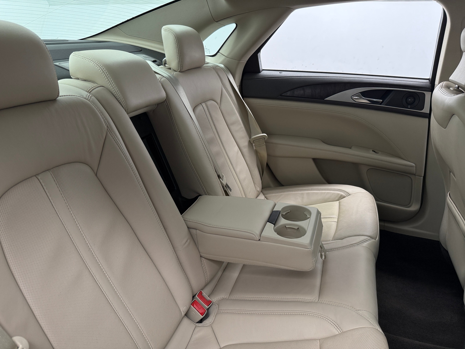 Thumbnail: 2017 Lincoln MKZ - 5