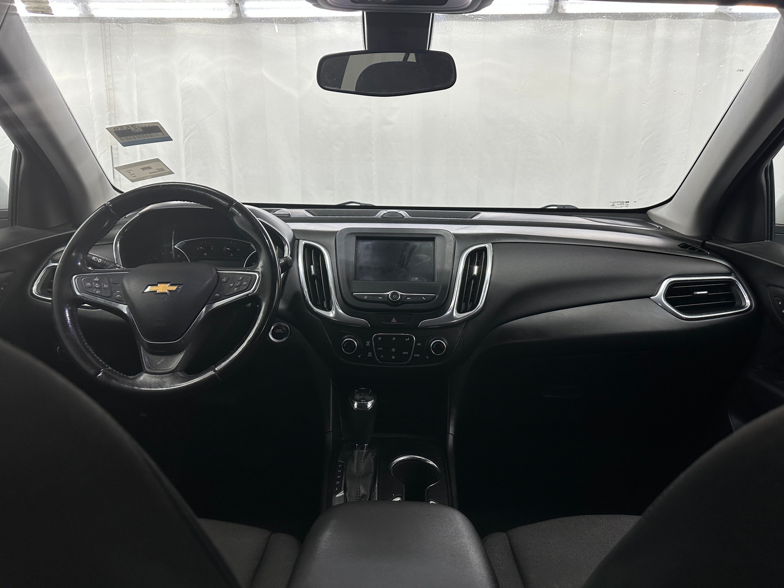 Thumbnail: 2019 Chevrolet Equinox - 3