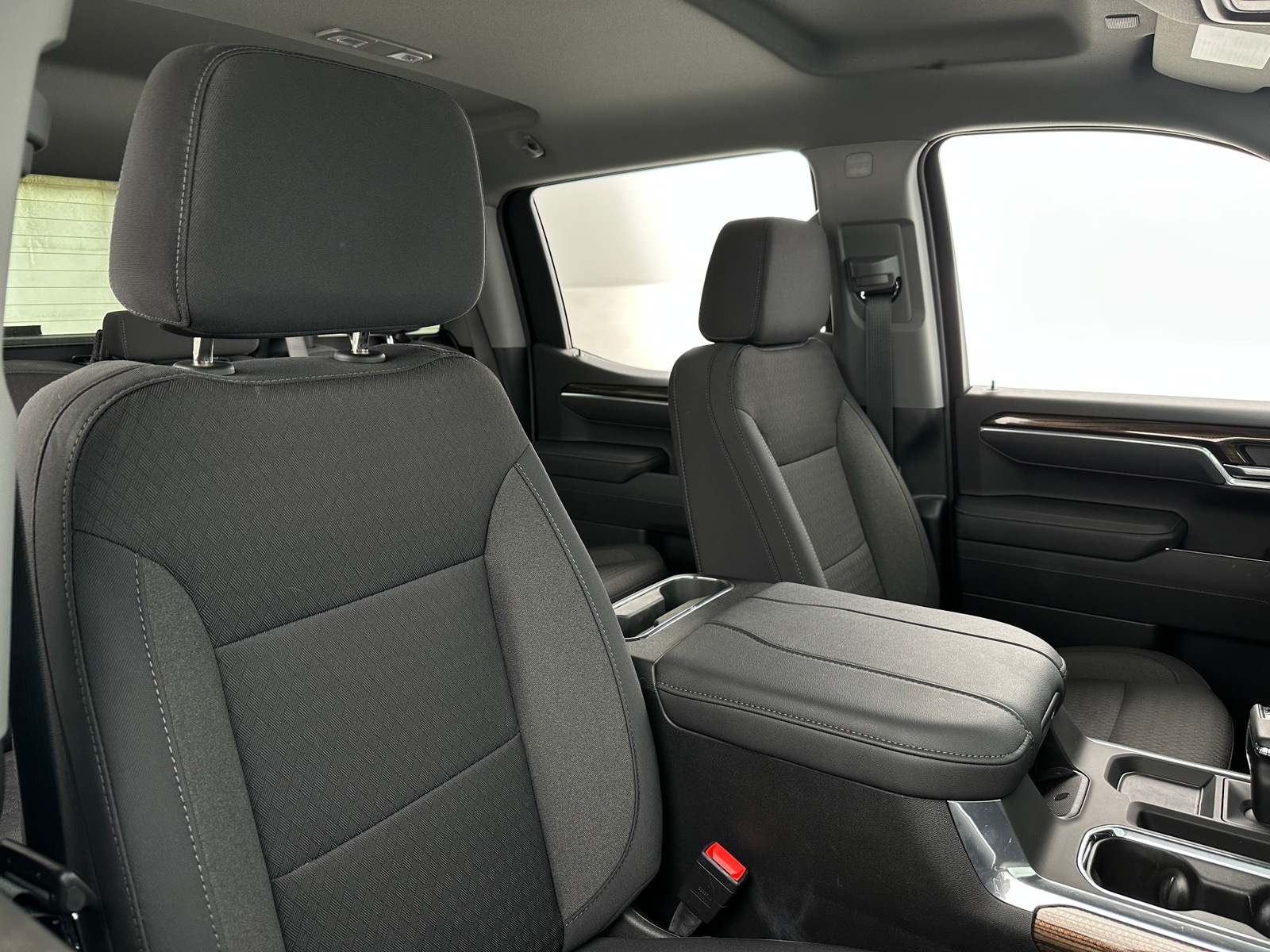 Thumbnail: 2025 Chevrolet Silverado 1500 - 2