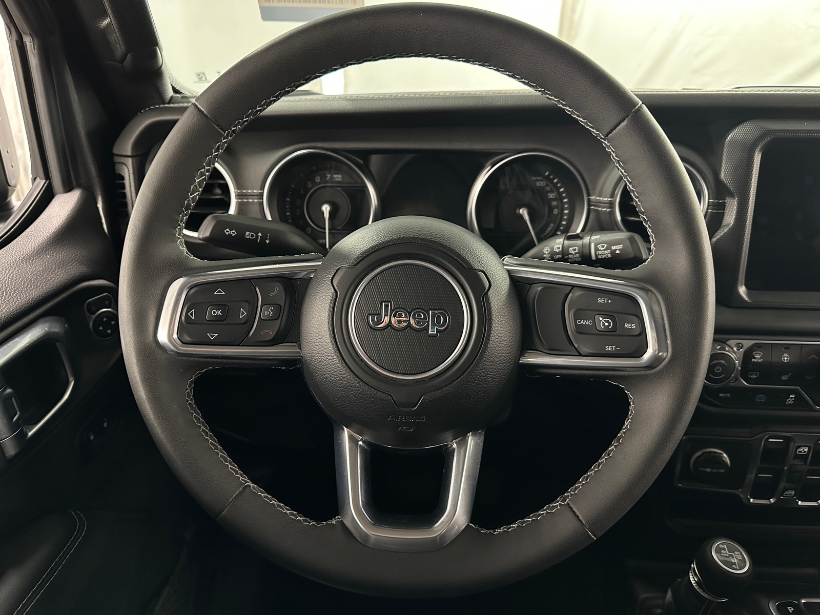 Thumbnail: 2023 Jeep Wrangler - 4