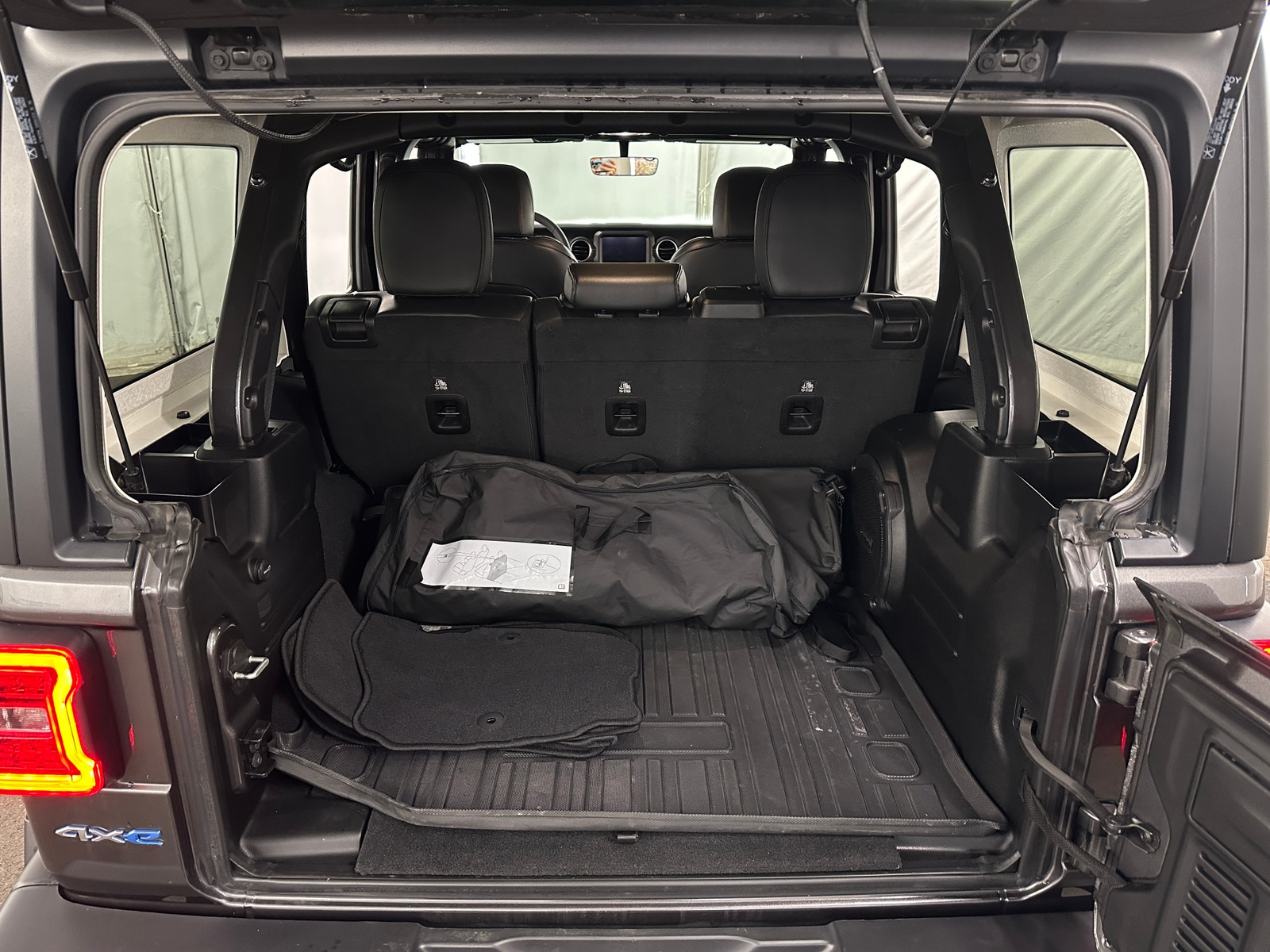 Thumbnail: 2023 Jeep Wrangler - 6