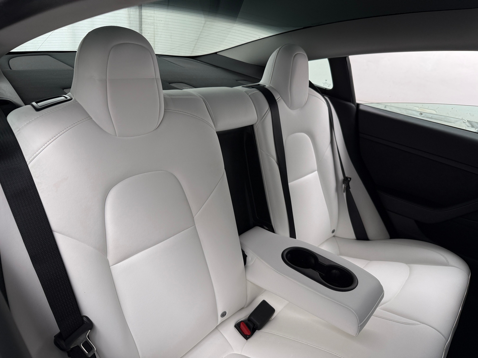 Thumbnail: 2022 Tesla Model 3 - 5