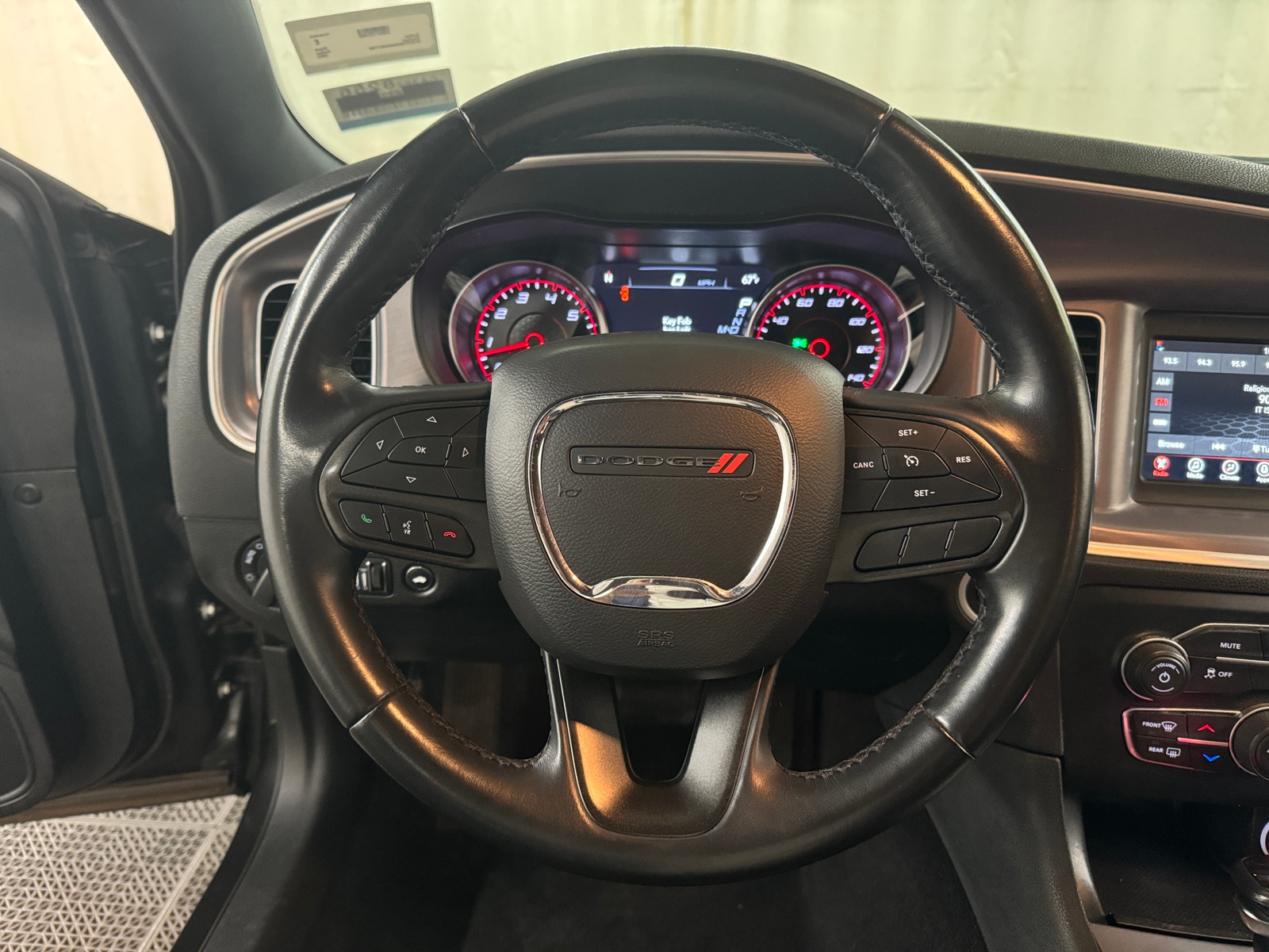 Thumbnail: 2022 Dodge Charger - 5