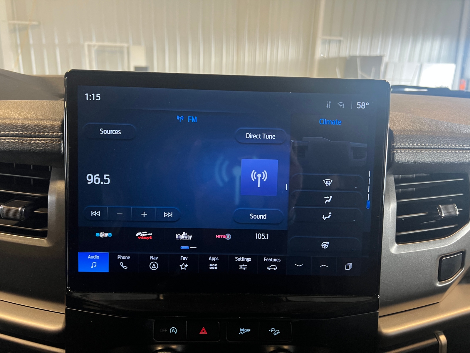 Thumbnail: 2024 Ford Expedition MAX - 3