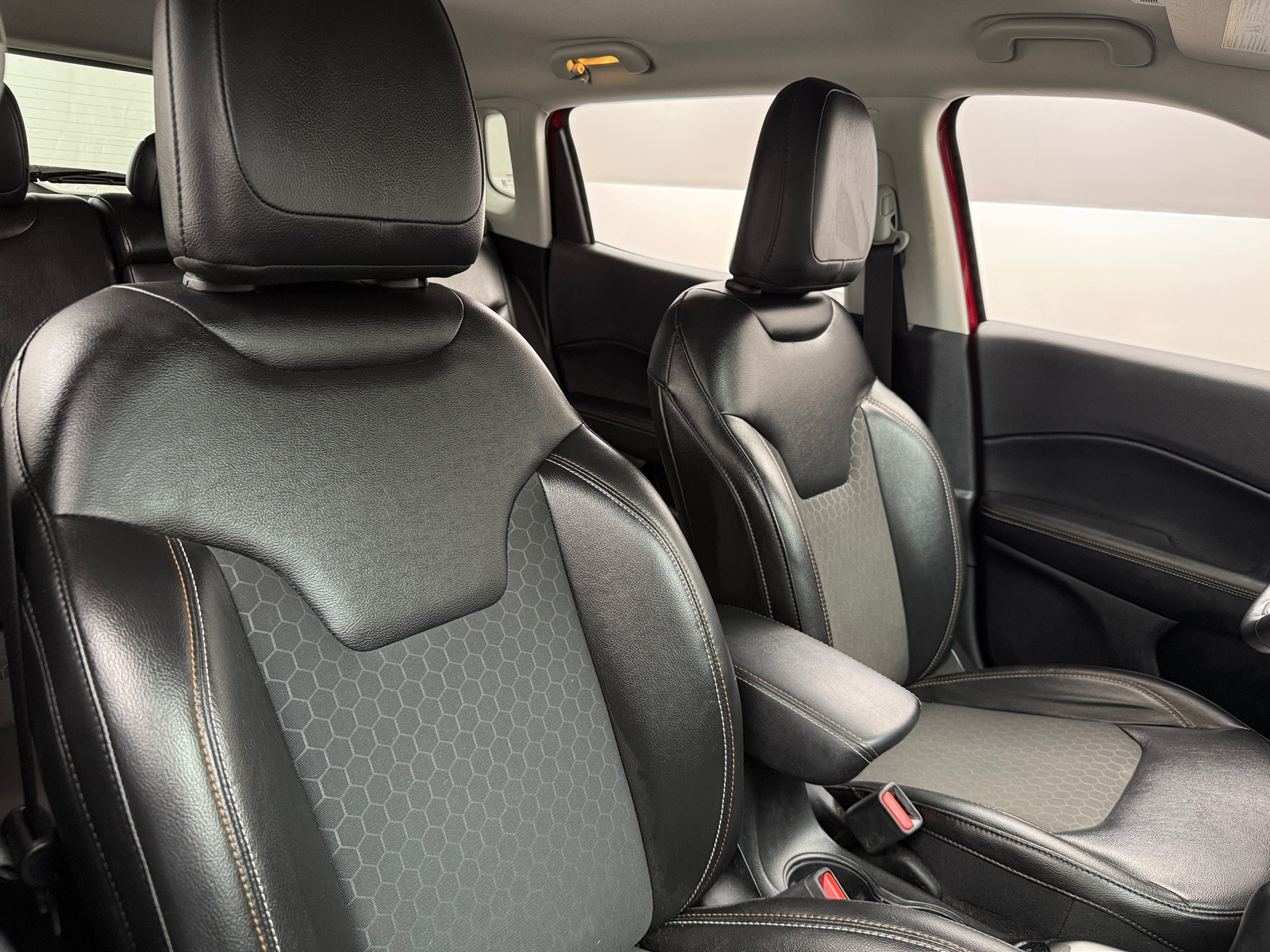 Thumbnail: 2018 Jeep Compass - 2