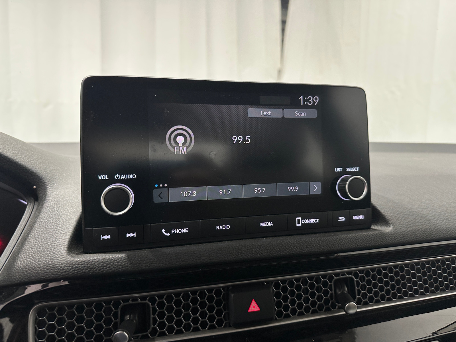 Thumbnail: 2023 Honda Civic - 4