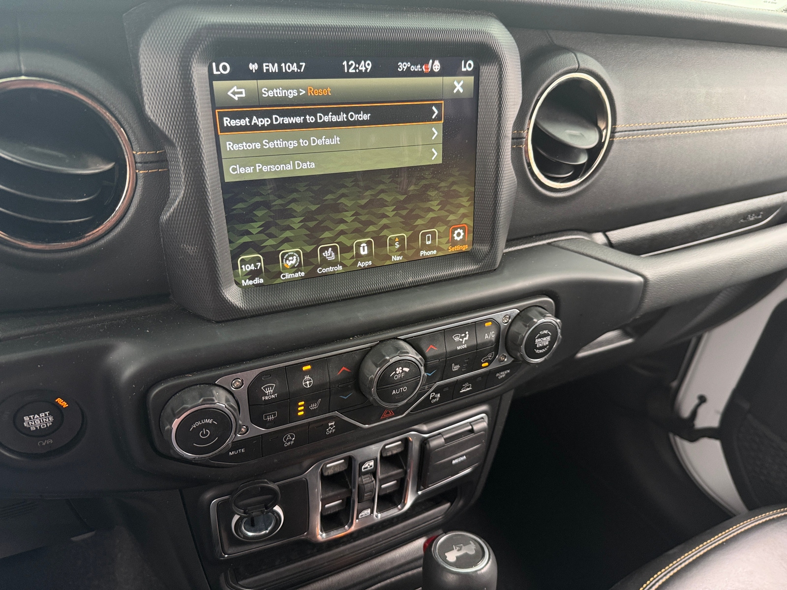 Thumbnail: 2022 Jeep Wrangler - 3