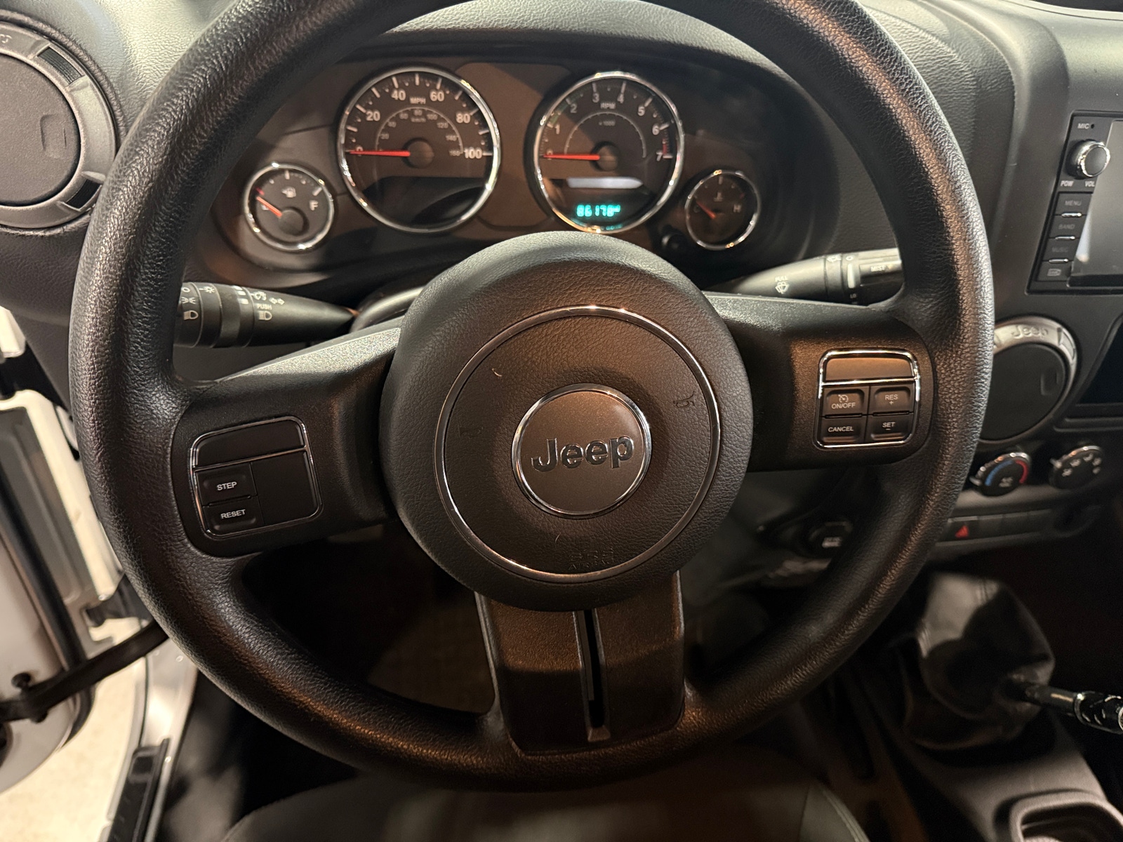 Thumbnail: 2015 Jeep Wrangler - 5