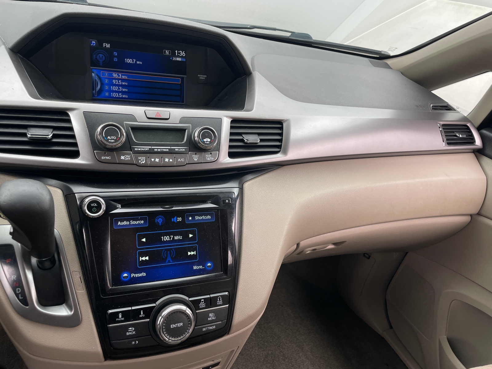 Thumbnail: 2016 Honda Odyssey - 4