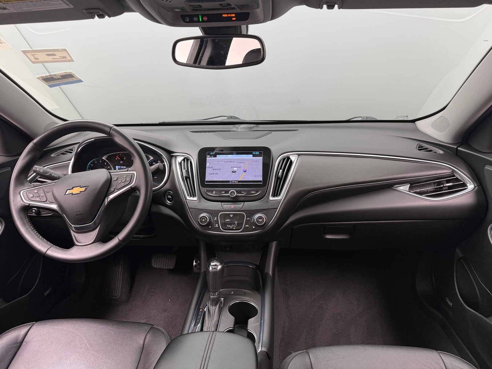 Thumbnail: 2017 Chevrolet Malibu - 2