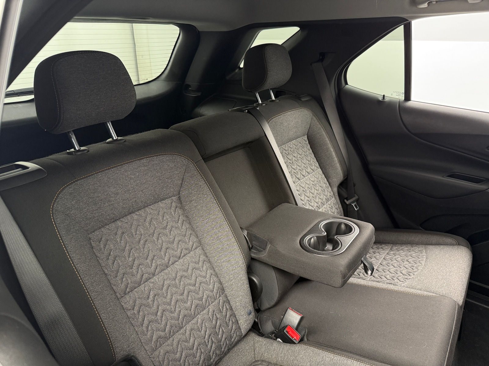 Thumbnail: 2022 Chevrolet Equinox - 6