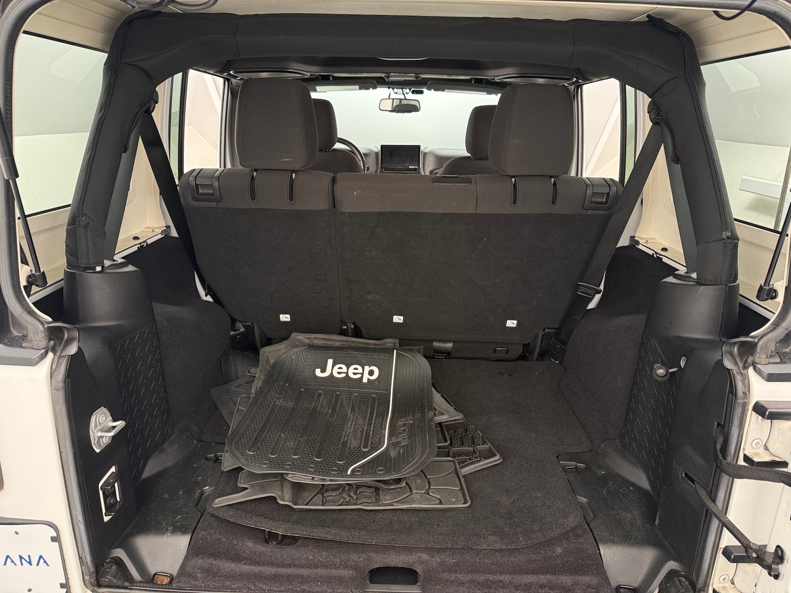 Thumbnail: 2017 Jeep Wrangler - 7