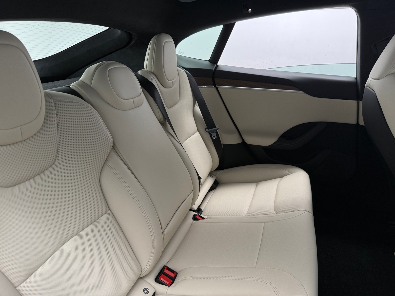 Thumbnail: 2023 Tesla Model S - 5