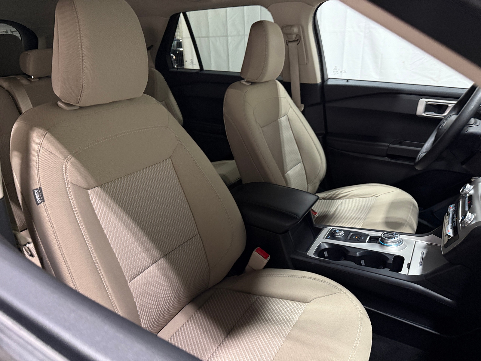 Thumbnail: 2022 Ford Explorer - 2