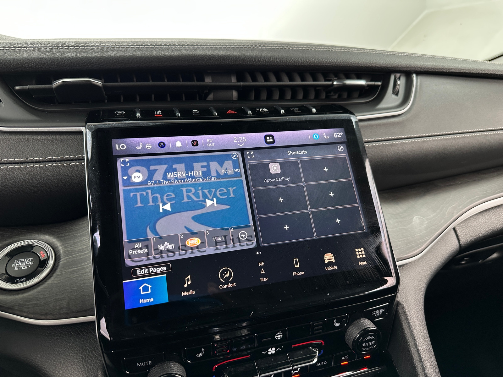 Thumbnail: 2023 Jeep Grand Cherokee - 3