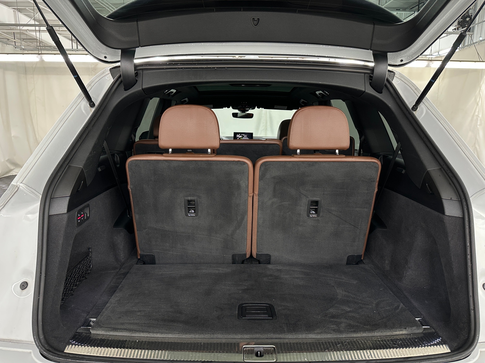 Thumbnail: 2018 Audi Q7 - 6