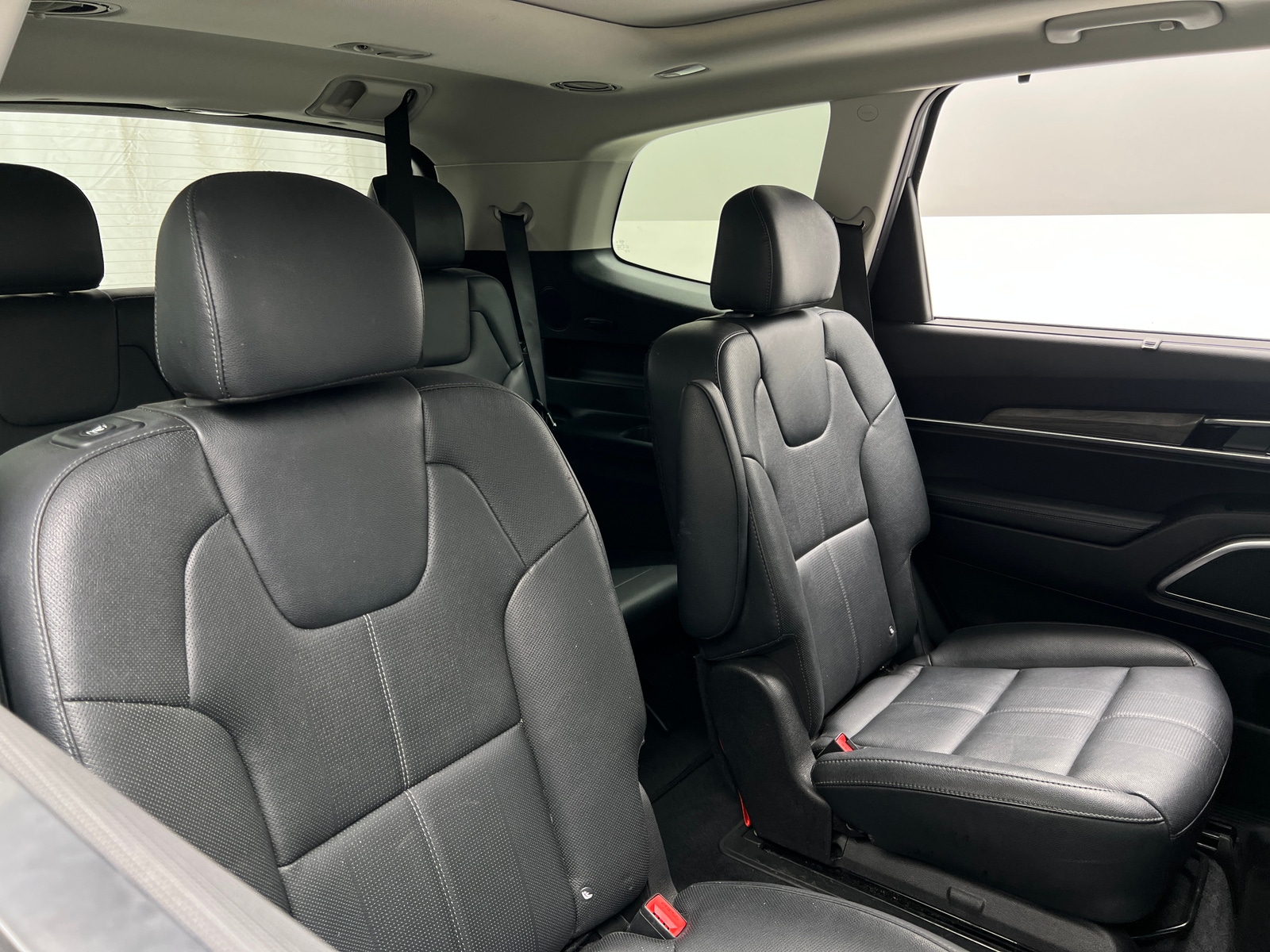 Thumbnail: 2020 Kia Telluride - 5