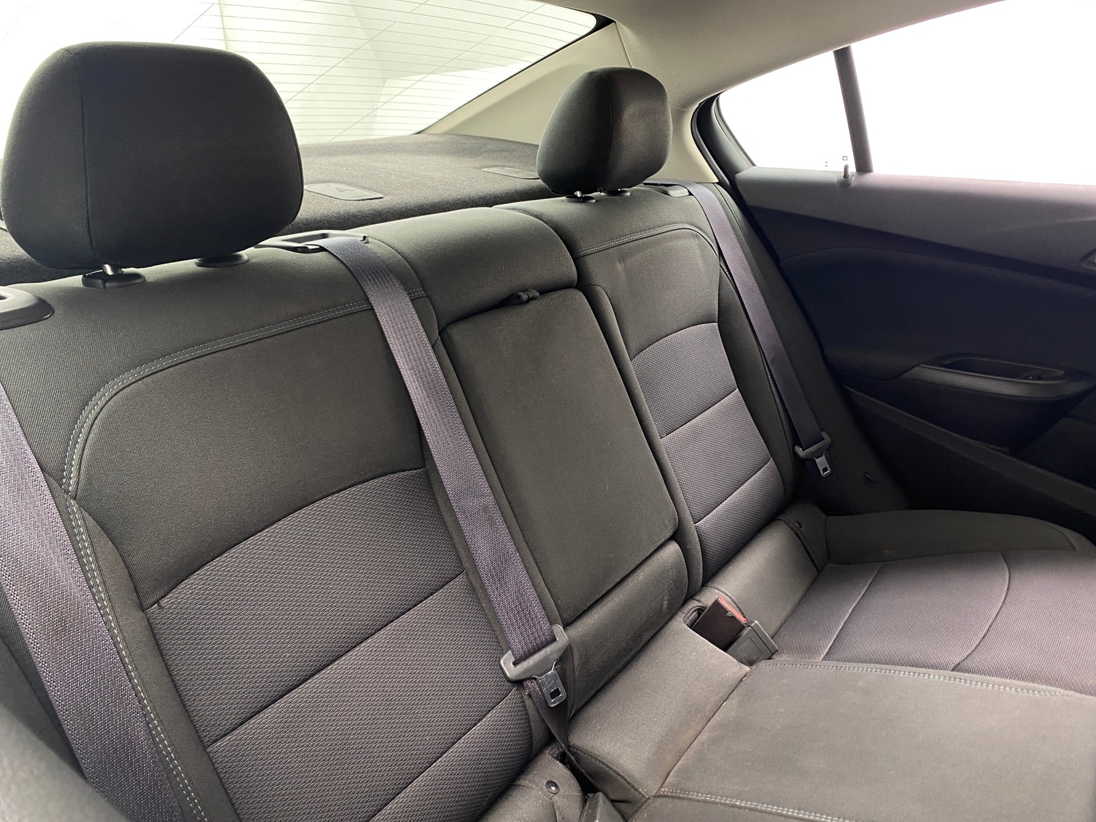 Thumbnail: 2017 Chevrolet Cruze - 6