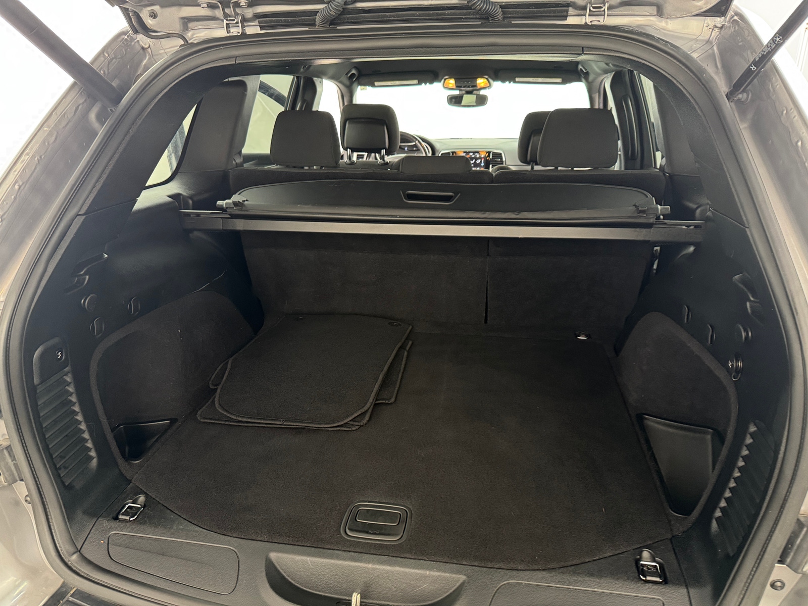 Thumbnail: 2020 Jeep Grand Cherokee - 7