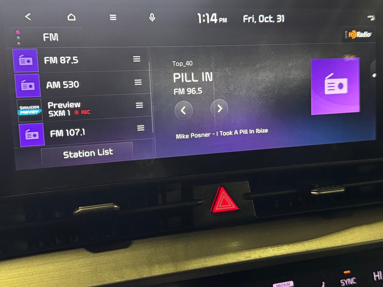 Thumbnail: 2023 Kia Sportage - 3