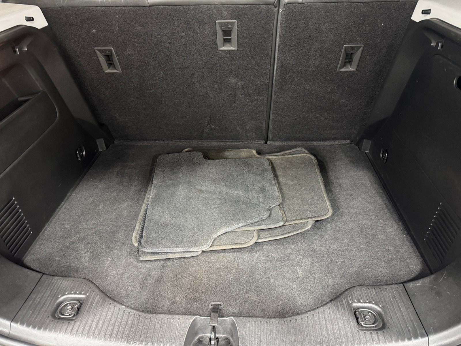 Thumbnail: 2017 Chevrolet Trax - 7