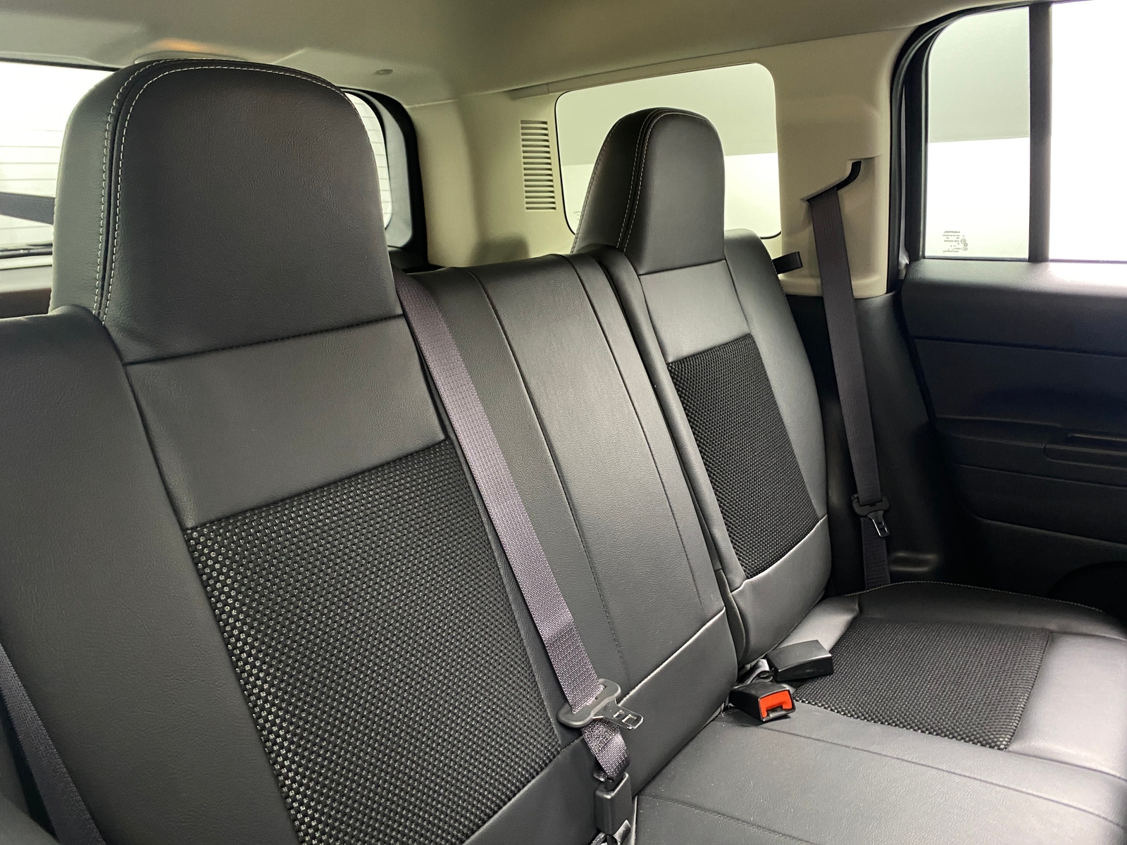 Thumbnail: 2016 Jeep Patriot - 6