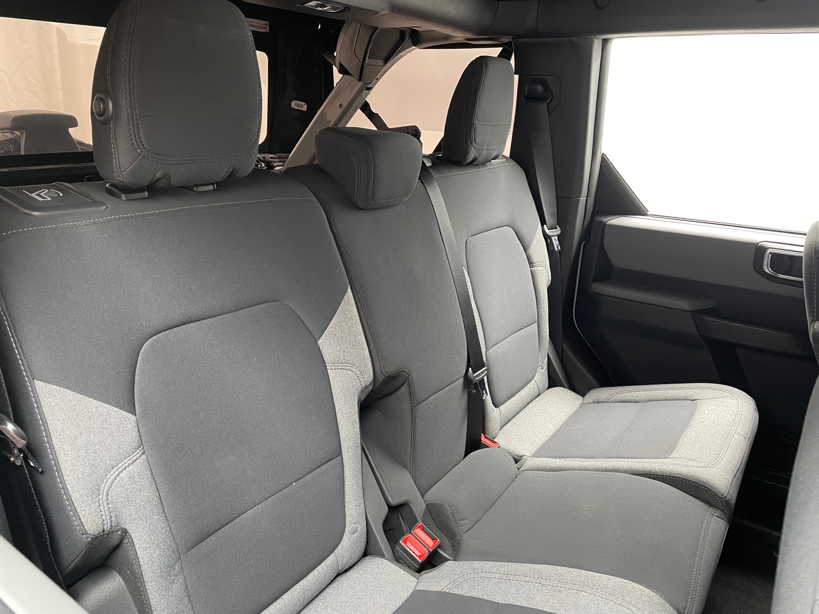 Thumbnail: 2023 Ford Bronco - 6