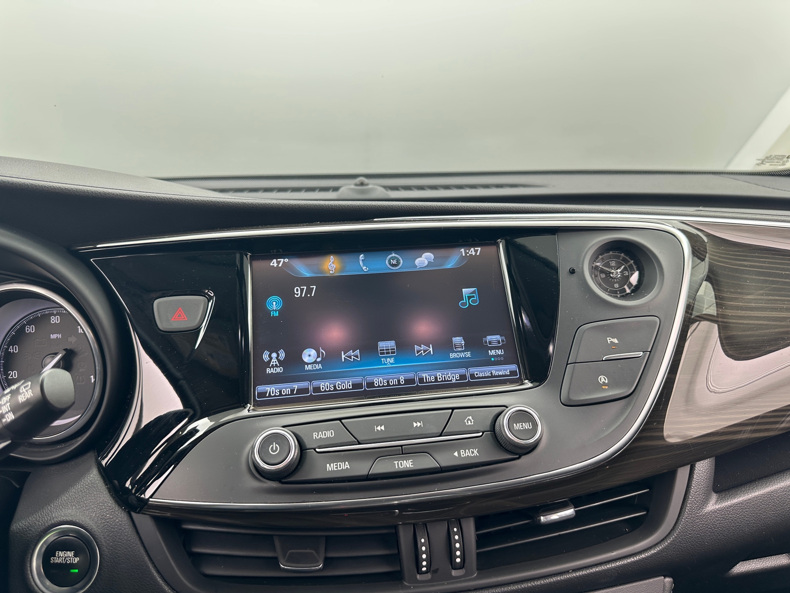 Thumbnail: 2019 Buick Envision - 3