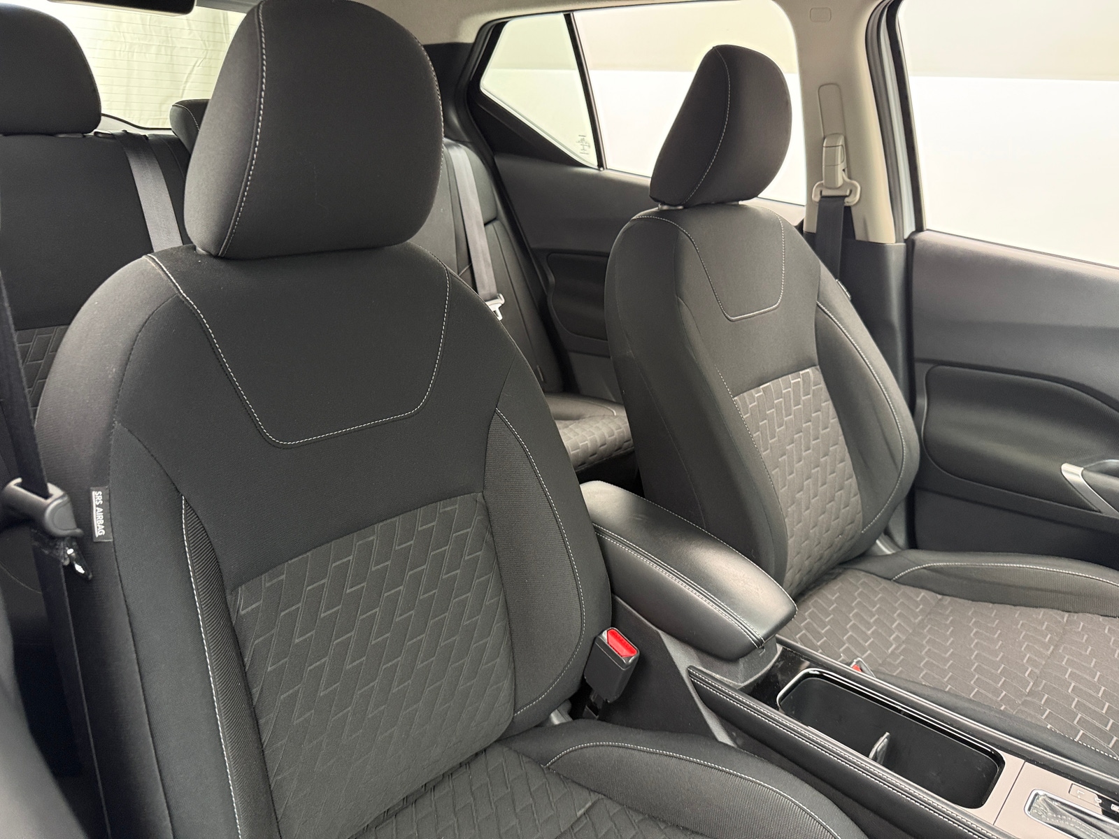 Thumbnail: 2021 Nissan Kicks - 2