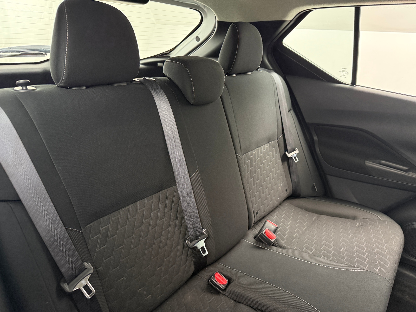 Thumbnail: 2021 Nissan Kicks - 6