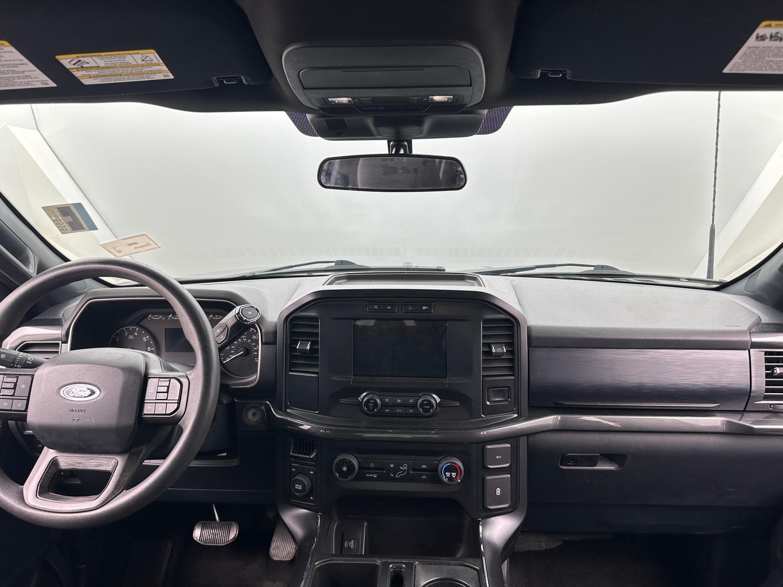 Thumbnail: 2021 Ford Econoline - 3