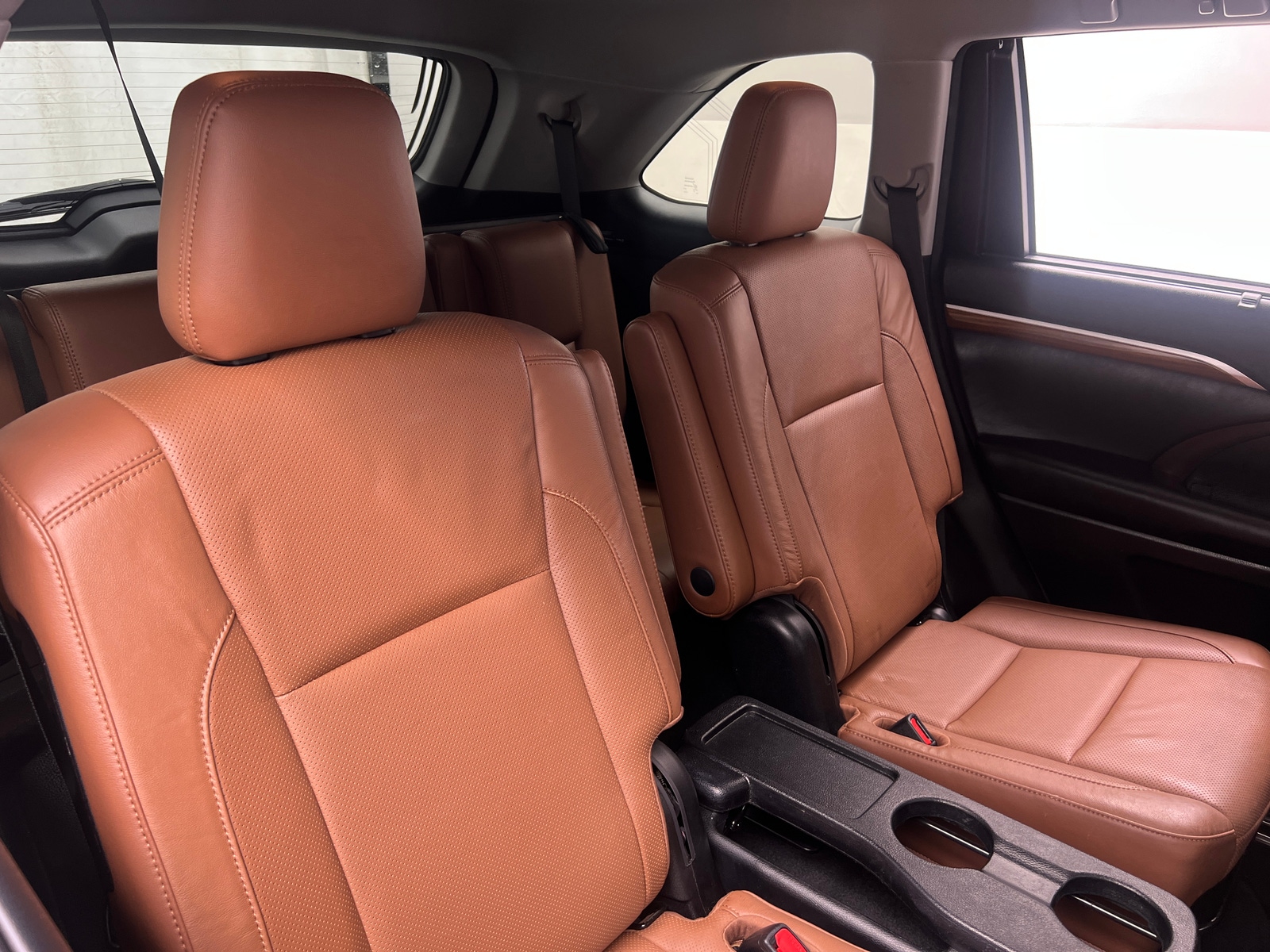 Thumbnail: 2017 Toyota Highlander - 5