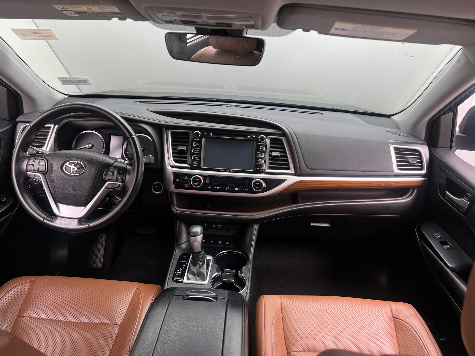 Thumbnail: 2017 Toyota Highlander - 2