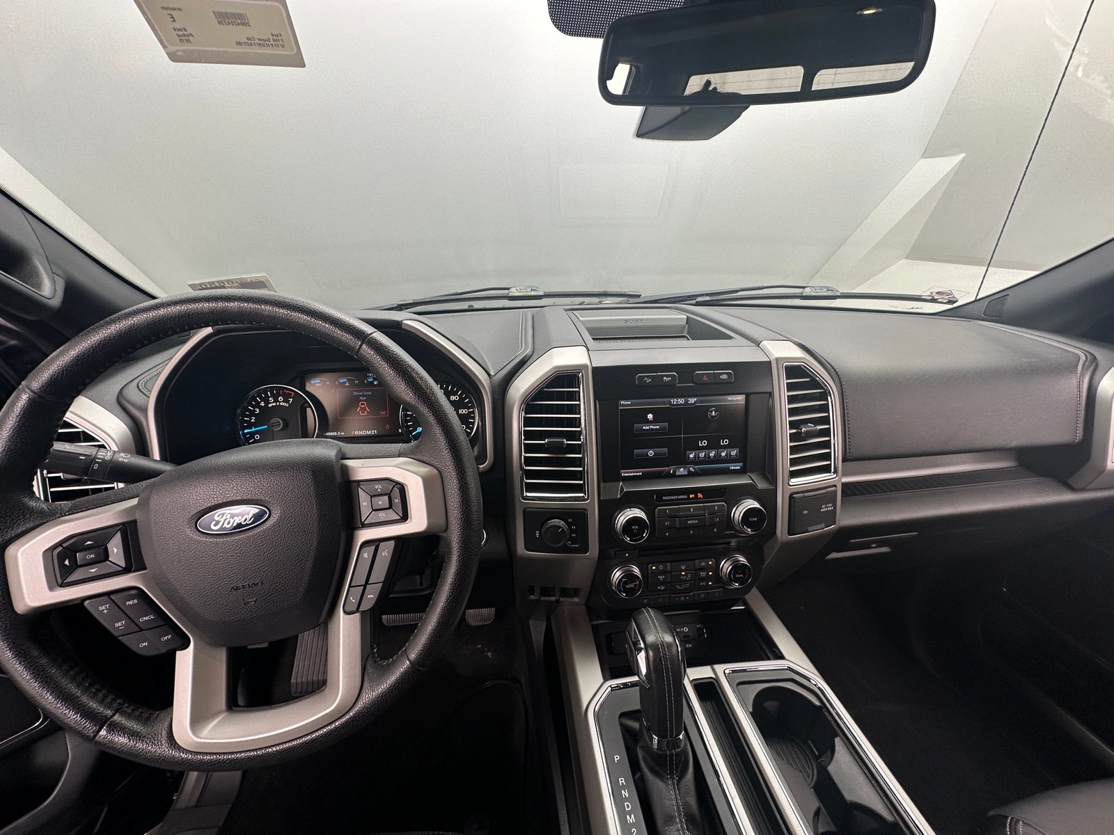 Thumbnail: 2015 Ford Econoline - 3