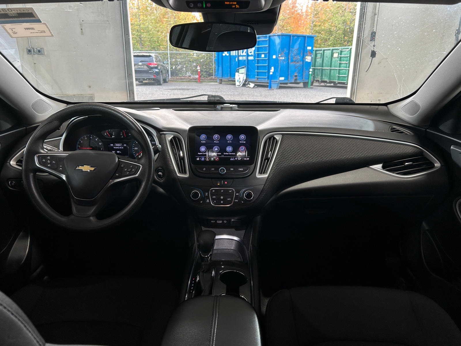 Thumbnail: 2023 Chevrolet Malibu - 3